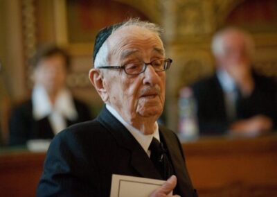 Ma lenne 100 éves Schweitzer József főrabbi