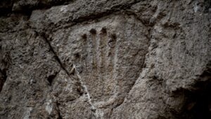 Titokzatos ősi kézlenyomatot találtak Jeruzsálemben