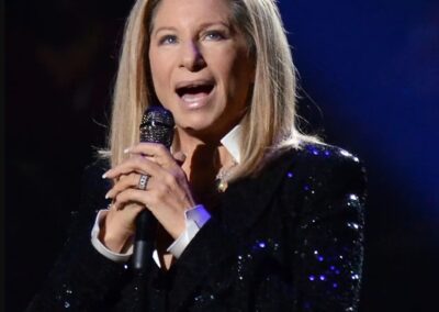 Barbra Streisand kapja a Genesis-díjat