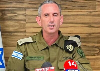 A katonai szóvivő szerint Izrael kész két fronton is harcolni, ha kell