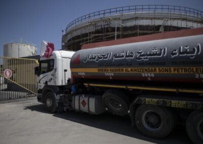 Izrael engedélyezte üzemanyag bejuttatását a Gázai övezet déli részébe