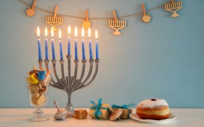 Boldog Hanukát kívánunk!
