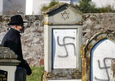 Belgiumban és Franciaországban is meredeken emelkedett az antiszemita cselekmények száma