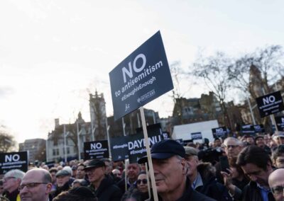 Rekordszámú antiszemita incidens történt tavaly Nagy-Britanniában