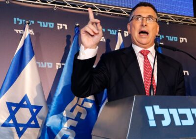 Gideon Szaár a pártjával együtt kilépett az izraeli kormányból