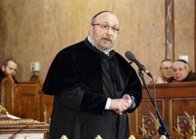 Országos főrabbi: Jom Kipurkor egy év haladékért imádkozunk