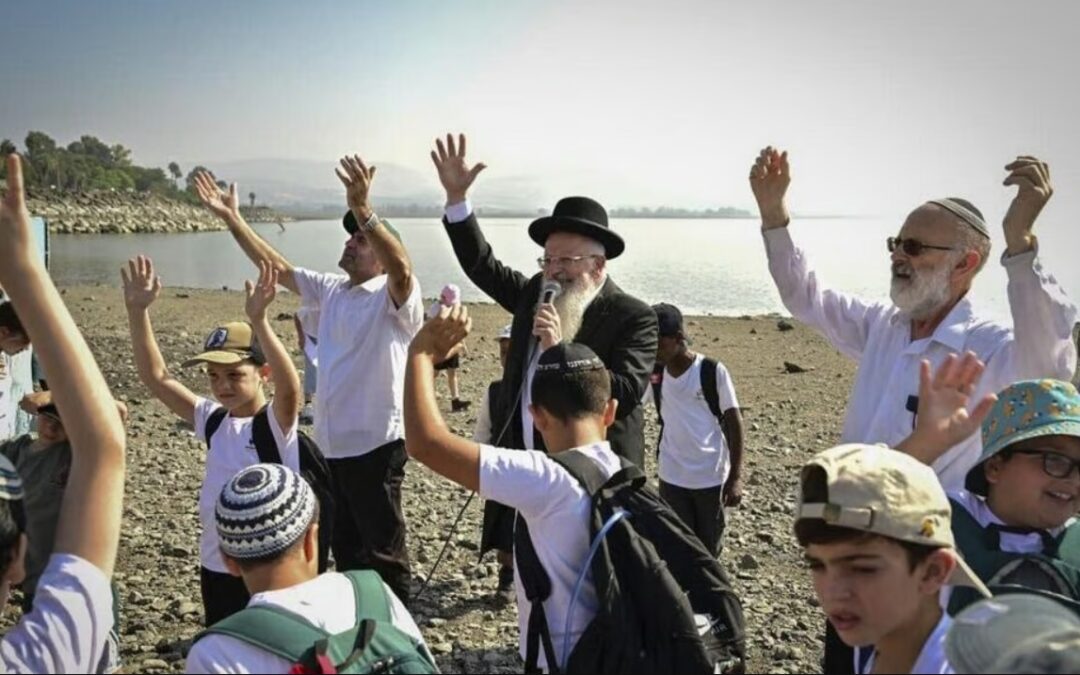 Az esőért imádkoztak a Kinneret partján