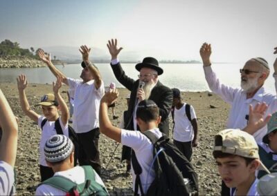 Az esőért imádkoztak a Kinneret partján