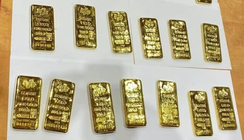 Hatvanöt kilogramm lefoglalt aranyat árverez el az izraeli adóhatóság