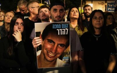 A Hamász átadta egy több mint tíz éve elesett katona földi maradványait Izraelnek