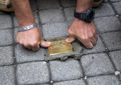Pénteken újabb botlatókövet helyeznek el Józsefvárosban
