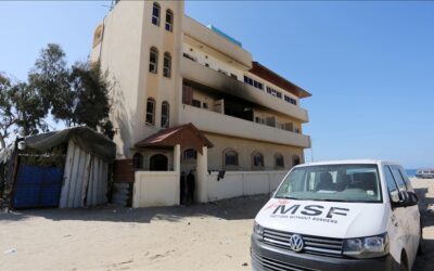 Izrael megvonta a működési engedélyt egyes segélyszervezetektől Ciszjordániában és a Gázai övezetben