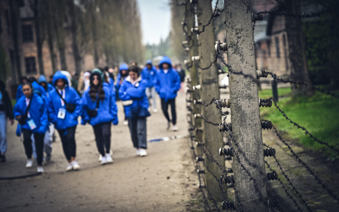 Több ezren vettek részt az idei Élet Menetén Auschwitzban
